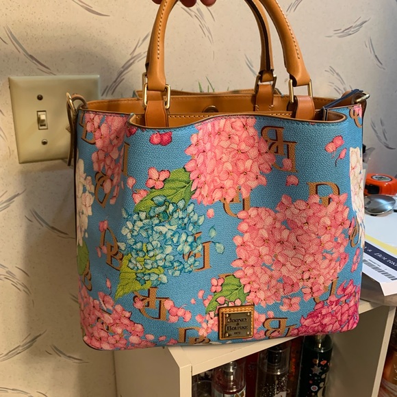 Dooney & Bourke Bags Dooney And Bourke Large Brenna Poshmark